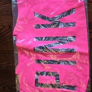 NWT Victoria’s Secret PINK tote bag